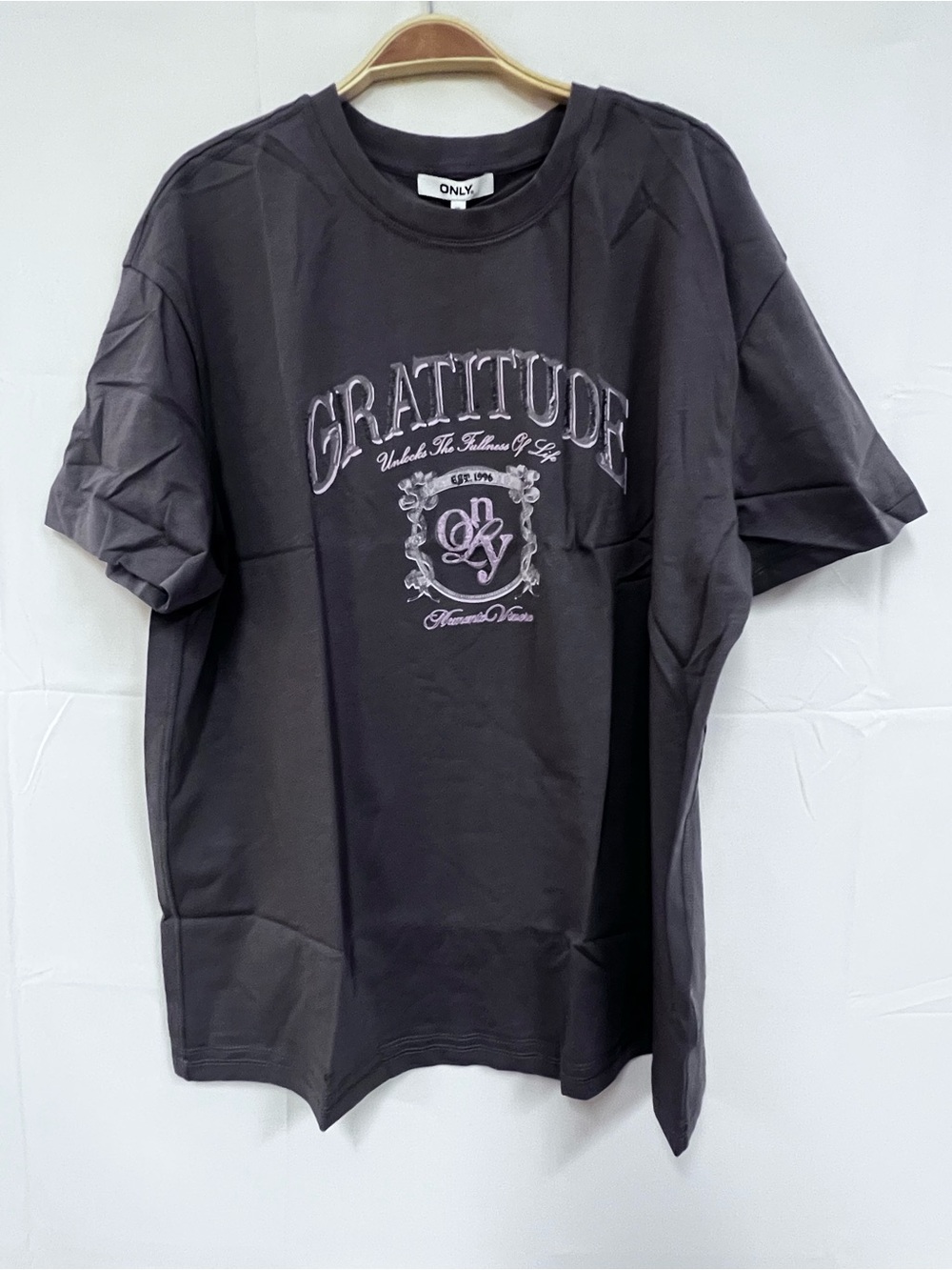 NEW ONLY Womens oversized gratitude shirt size: XL
